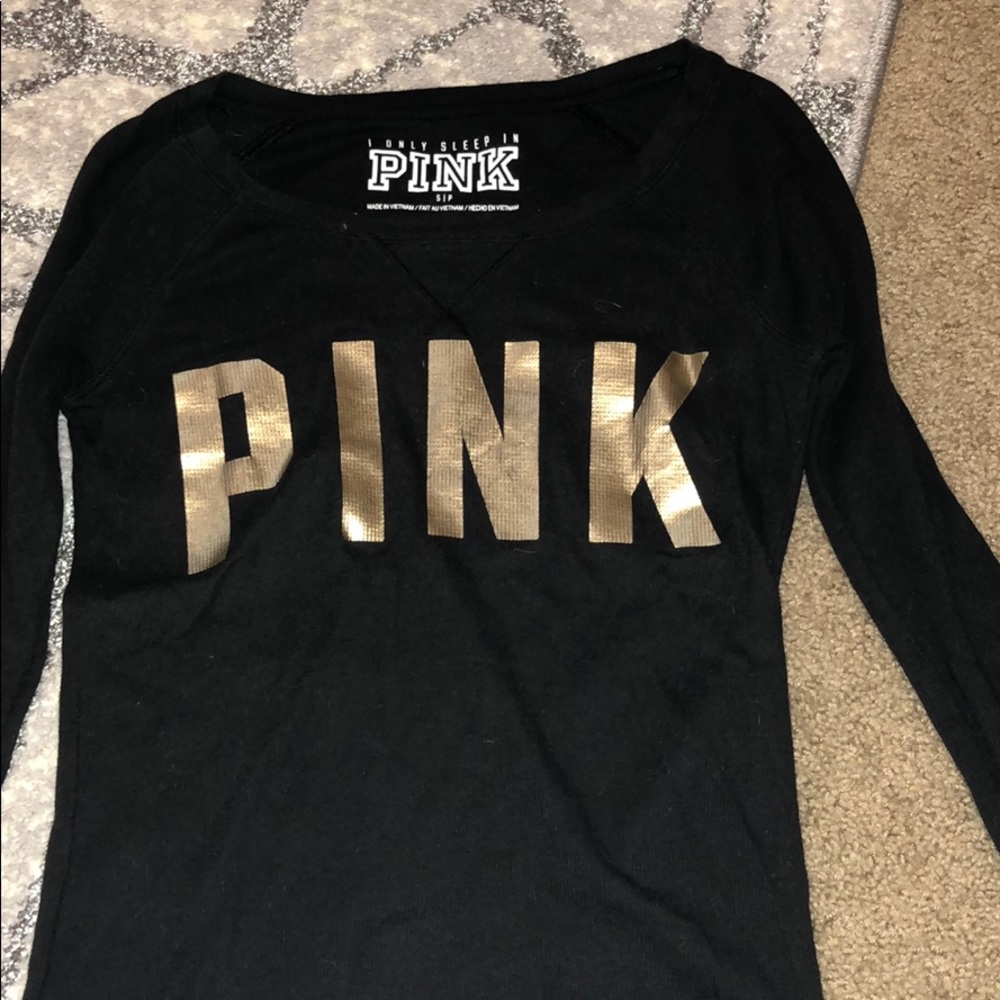 Pink sleep shirt long sleeve good condition!